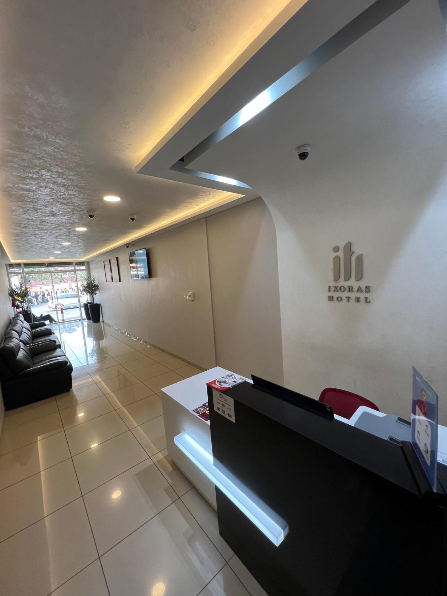 Ixoras Hotel Victoire Kinşasa Dış mekan fotoğraf